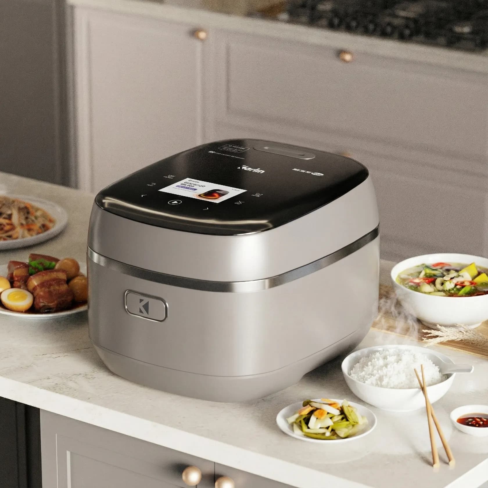 Nồi cơm điện IH Karlin IH4000 PRO trong gian bếp